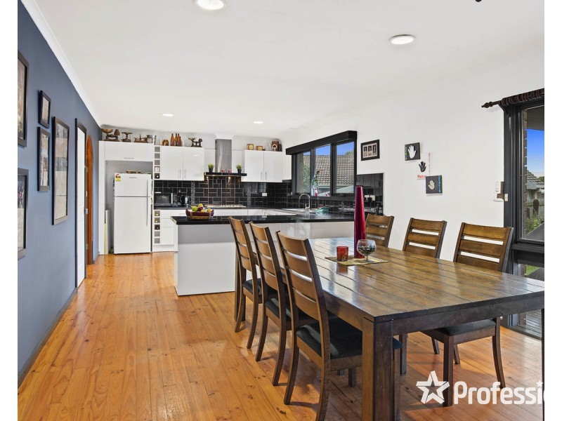 4 Carrington Court, Chirnside Park VIC 3116