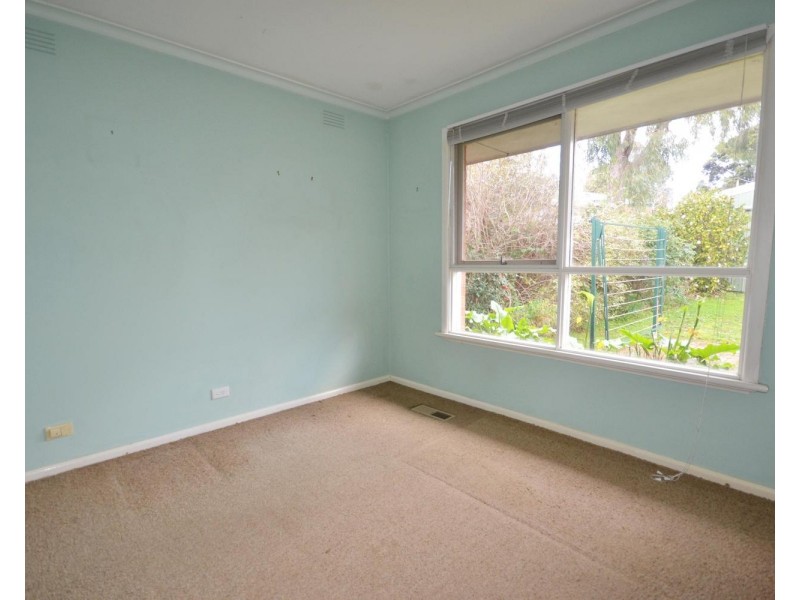 228 Hull Road, Mooroolbark VIC 3138