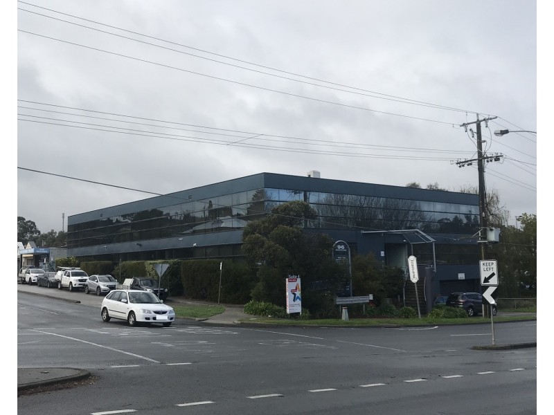 96 Manchester Road, Mooroolbark VIC 3138
