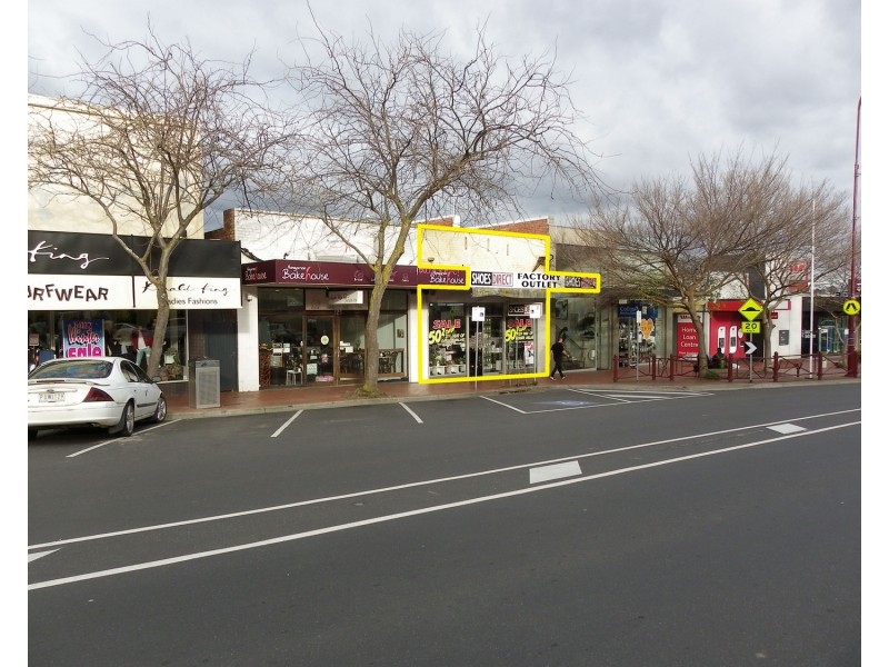 128 Main Street, Croydon VIC 3136