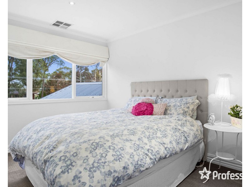 165 Cardigan Road, Mooroolbark VIC 3138