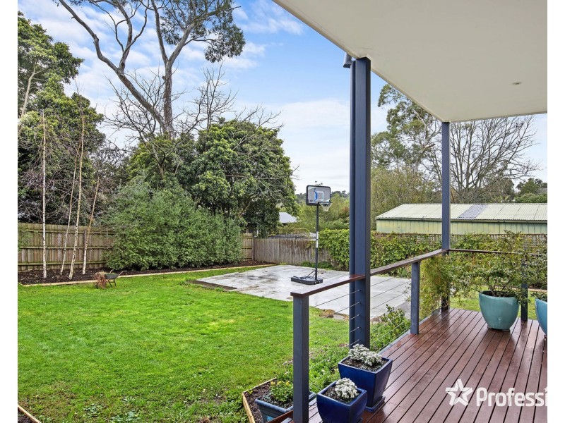 165 Cardigan Road, Mooroolbark VIC 3138