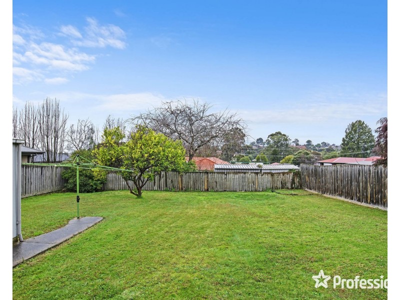 38 Clubpoint Drive, Chirnside Park VIC 3116