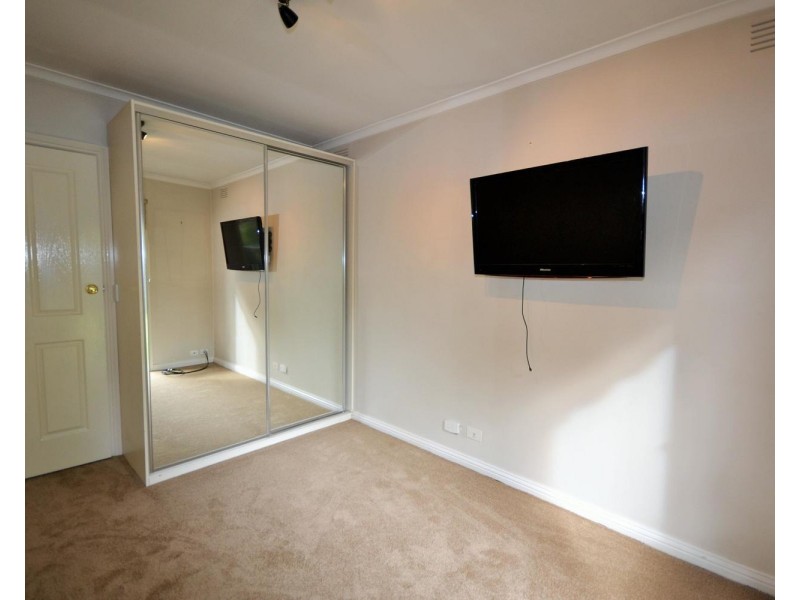 16 Tiffany Court, Montrose VIC 3765