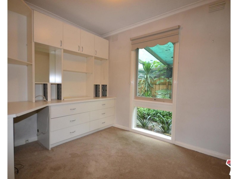 16 Tiffany Court, Montrose VIC 3765