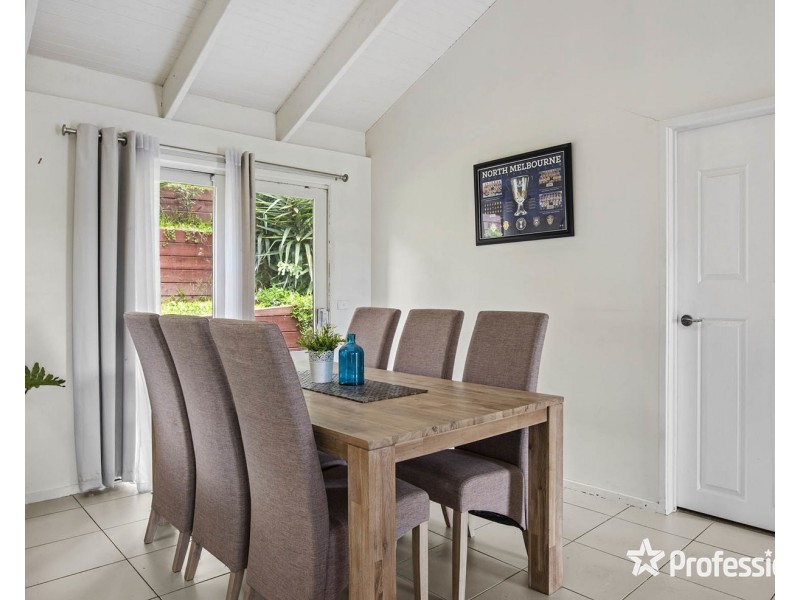 14 Landara Court, Mooroolbark VIC 3138