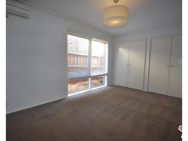 67 Diane Crescent, Croydon VIC 3136