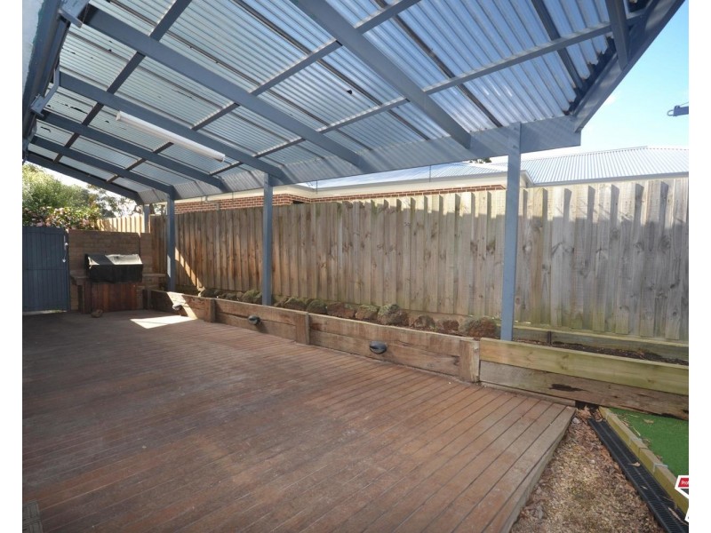 67 Diane Crescent, Croydon VIC 3136