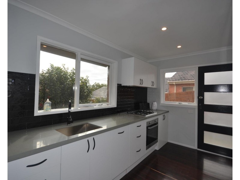 2/16 Stuart Road, Lilydale VIC 3140