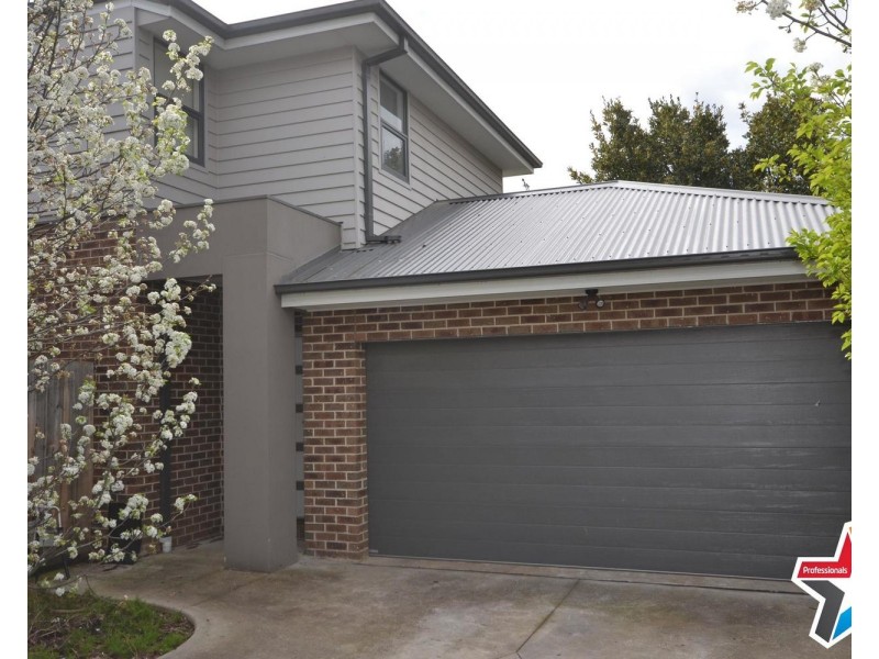 3/16 McComb Street, Lilydale VIC 3140
