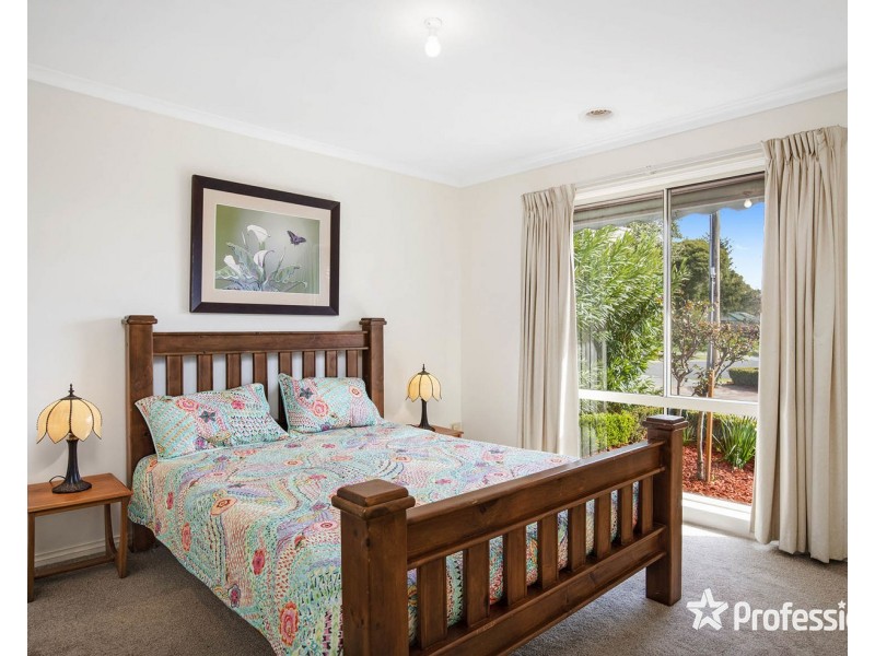 21a Piccadilly Court, Kilsyth VIC 3137