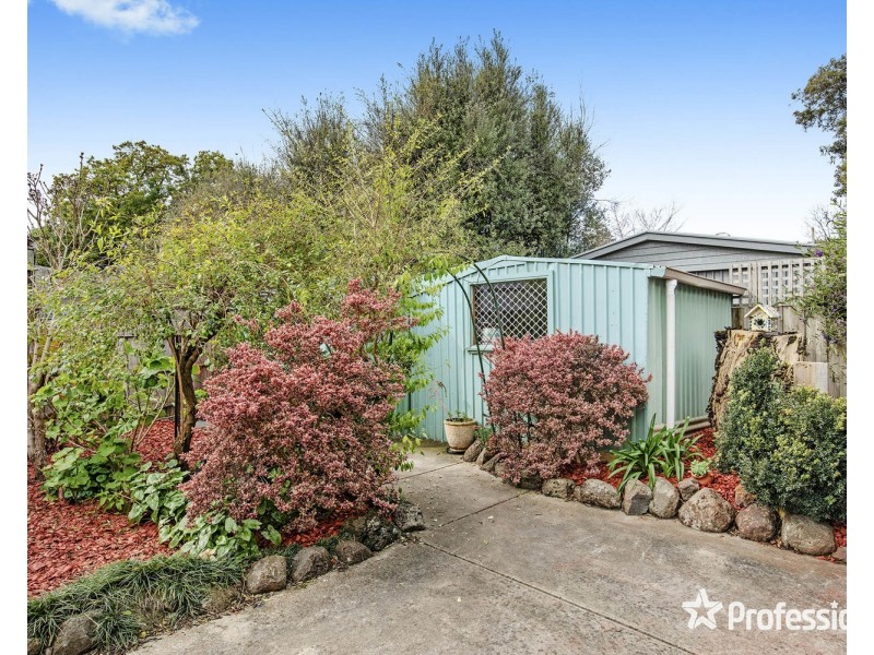 21a Piccadilly Court, Kilsyth VIC 3137