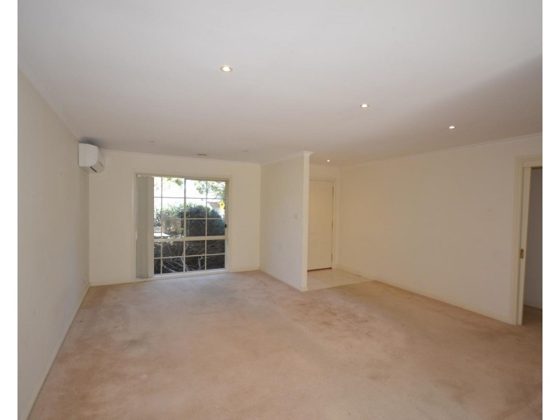 1/13 Kilsyth Avenue, Kilsyth VIC 3137