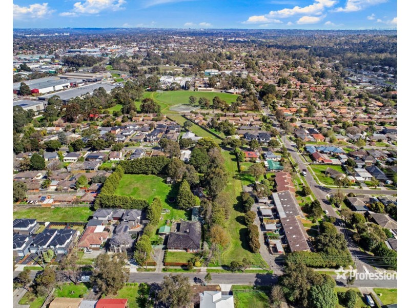 31 Hamilton Road, Bayswater North VIC 3153