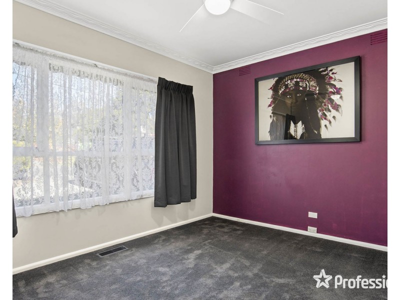 43 Dryden Concourse, Mooroolbark VIC 3138