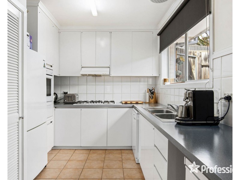 50 Cardigan Road, Mooroolbark VIC 3138