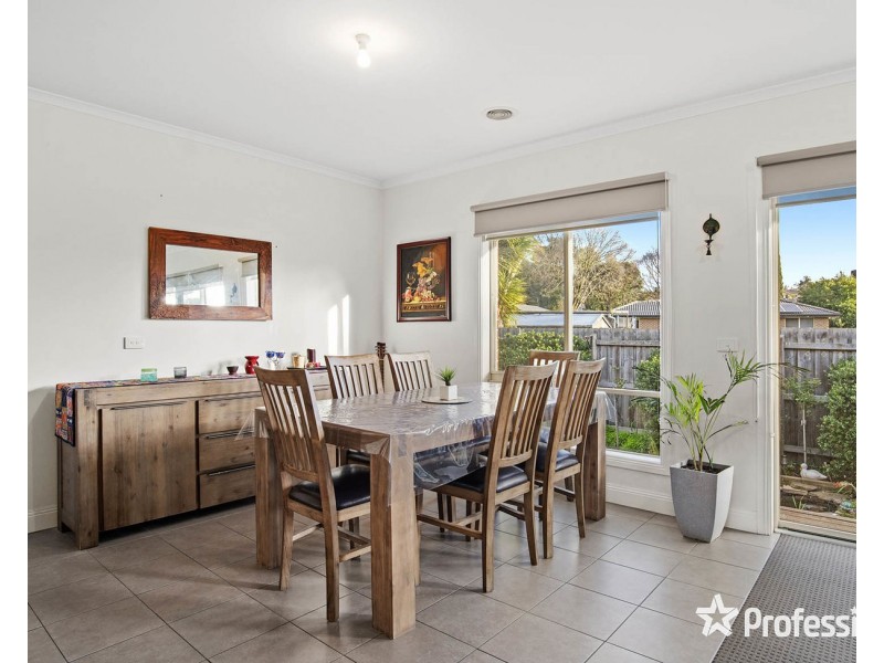 26a Kipling Avenue, Mooroolbark VIC 3138
