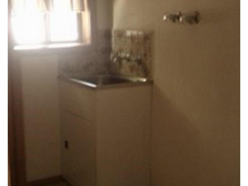 2/10-12 Urana Street, Kilsyth VIC 3137