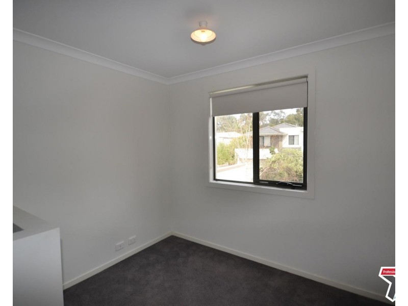 25 Spriggs Drive, Croydon VIC 3136