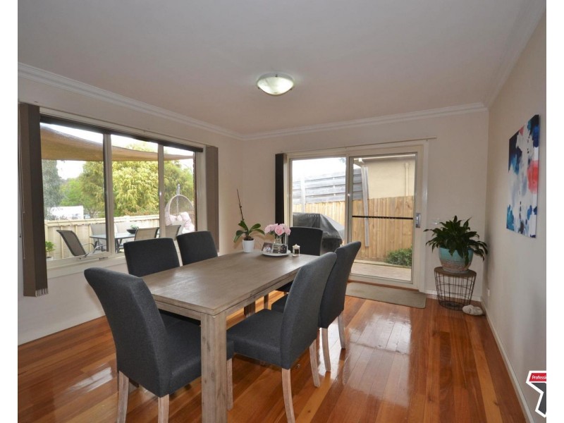 38  Cardigan Road, Mooroolbark VIC 3138