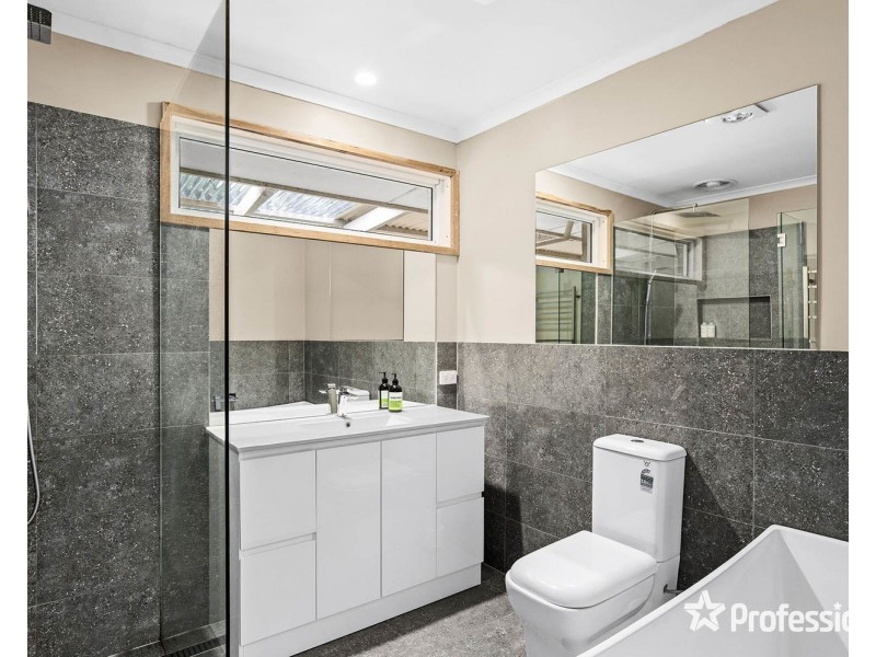 23 Olive Grove, Lilydale VIC 3140