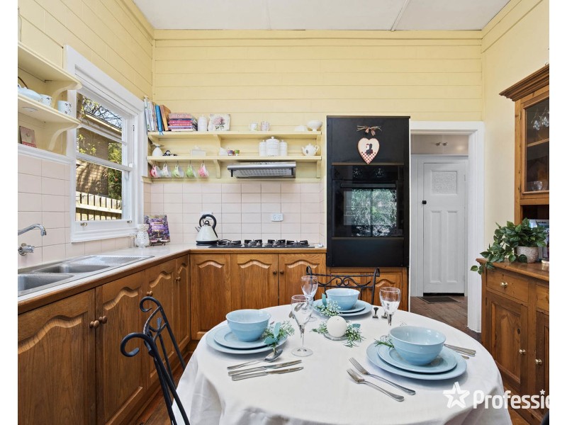 218 Swansea Road, Mount Evelyn VIC 3796