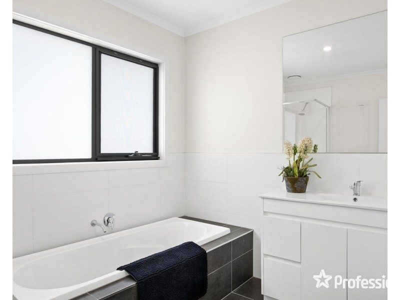 2 Preston Way, Healesville VIC 3777