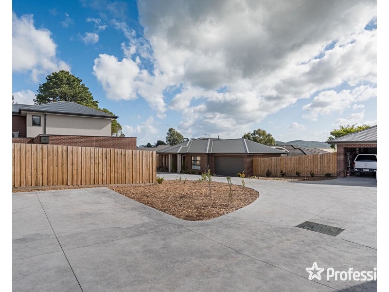 2 Preston Way, Healesville VIC 3777