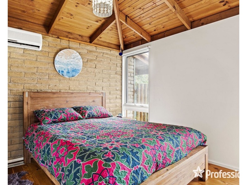 5 Rolloway Rise, Chirnside Park VIC 3116