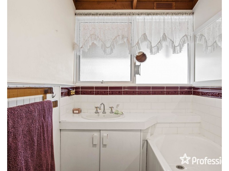 5 Rolloway Rise, Chirnside Park VIC 3116