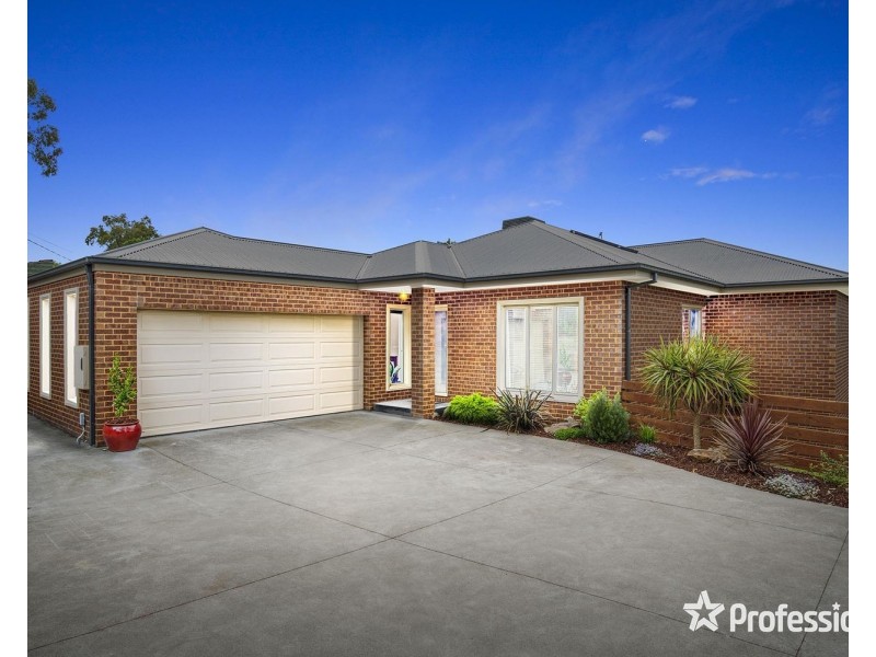 24 Summit Road, Lilydale VIC 3140
