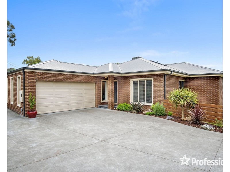 24 Summit Road, Lilydale VIC 3140