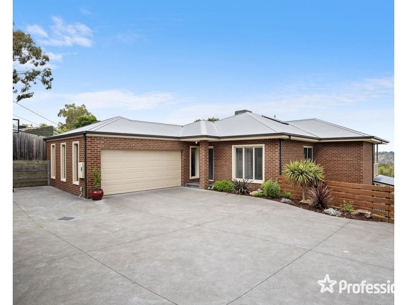 24 Summit Road, Lilydale VIC 3140