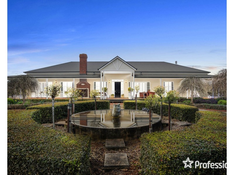 59 Spring Road, Silvan VIC 3795