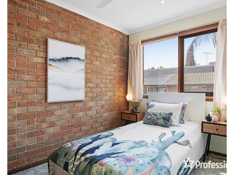 9 Highleigh Court, Mooroolbark VIC 3138