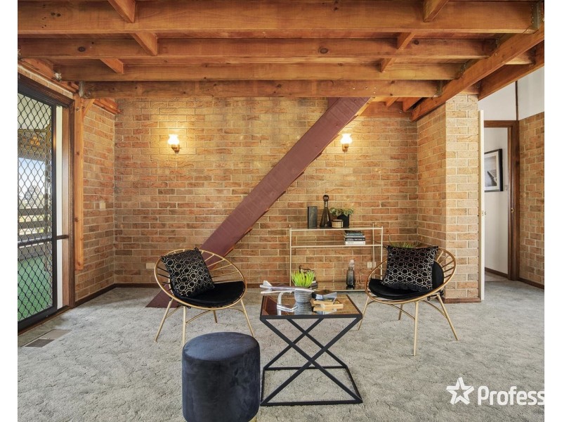 9 Highleigh Court, Mooroolbark VIC 3138