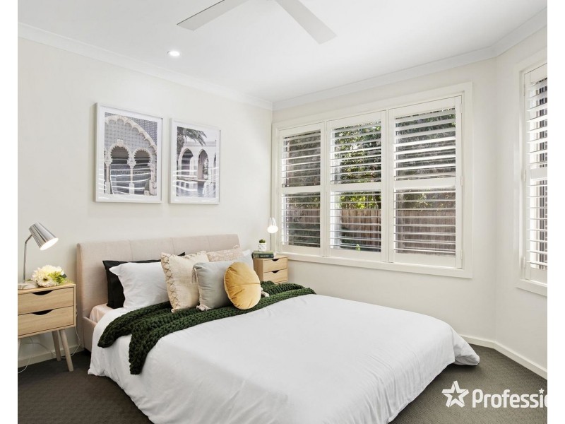 2/123 Lincoln Road, Croydon VIC 3136