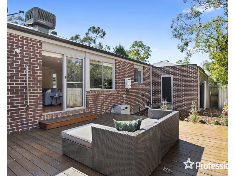 2/123 Lincoln Road, Croydon VIC 3136