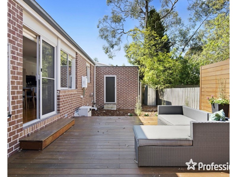 2/123 Lincoln Road, Croydon VIC 3136