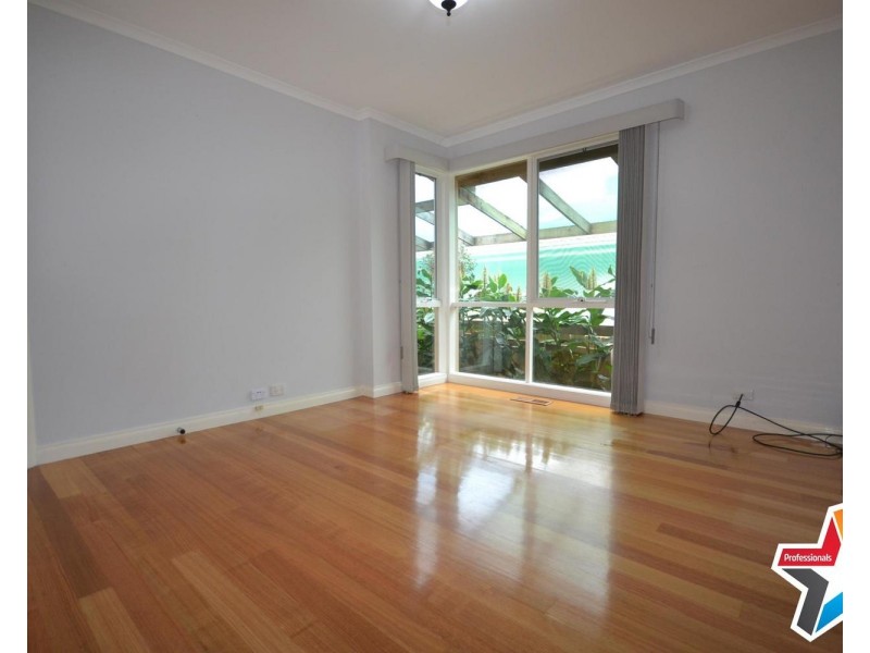 73 Partridge Way, Mooroolbark VIC 3138