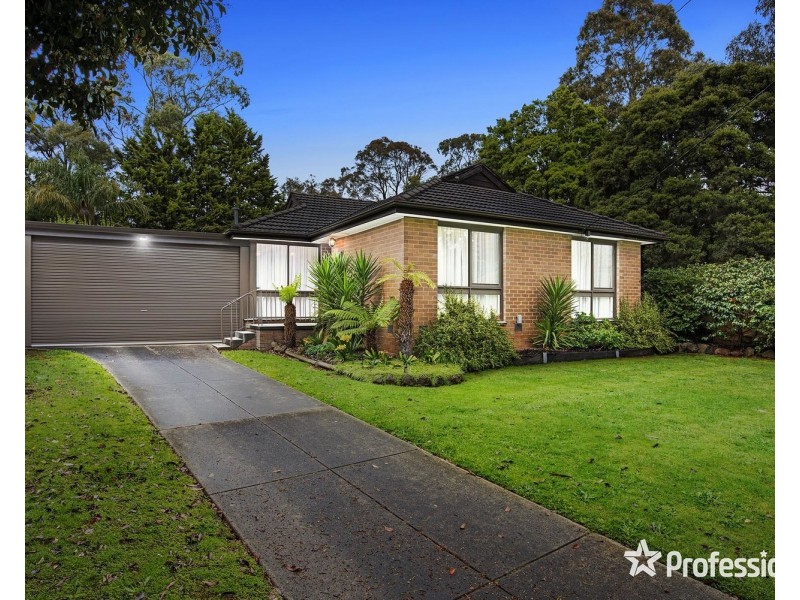 54 Barclay Avenue, Croydon VIC 3136