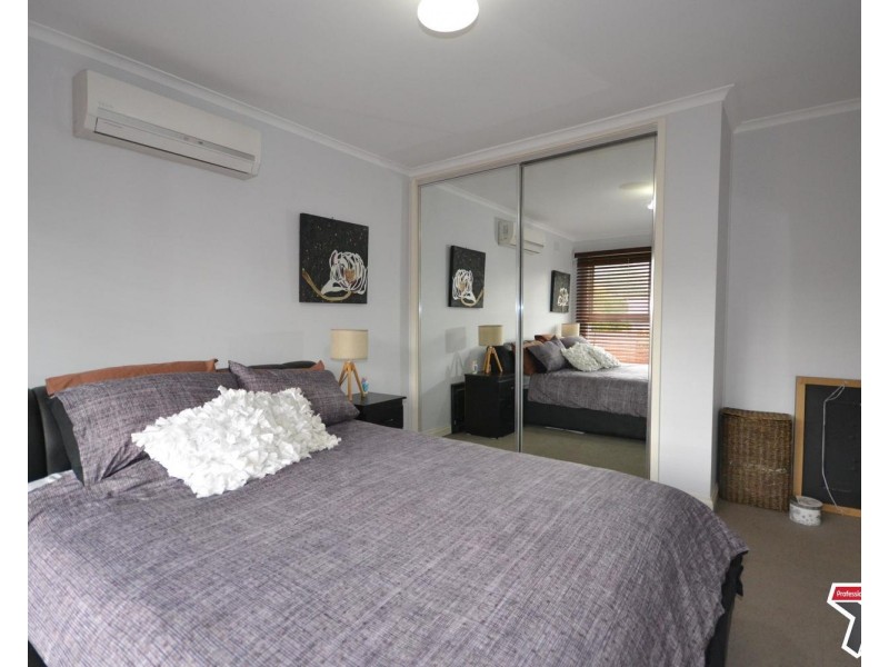 76 Cardigan Road, Mooroolbark VIC 3138