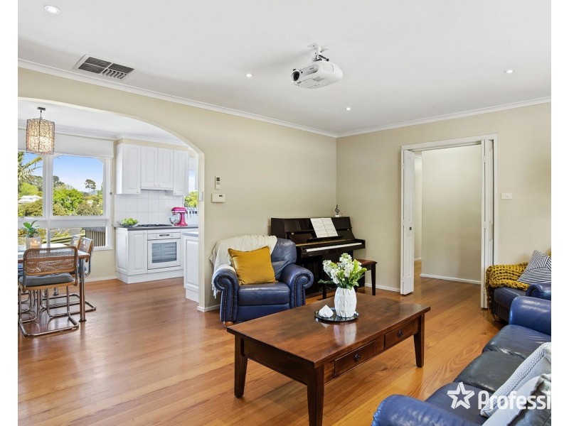80 Kipling Avenue, Mooroolbark VIC 3138
