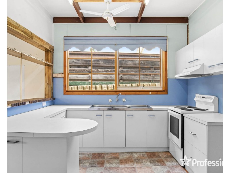 25-27 Eothen Lane, Kilsyth VIC 3137