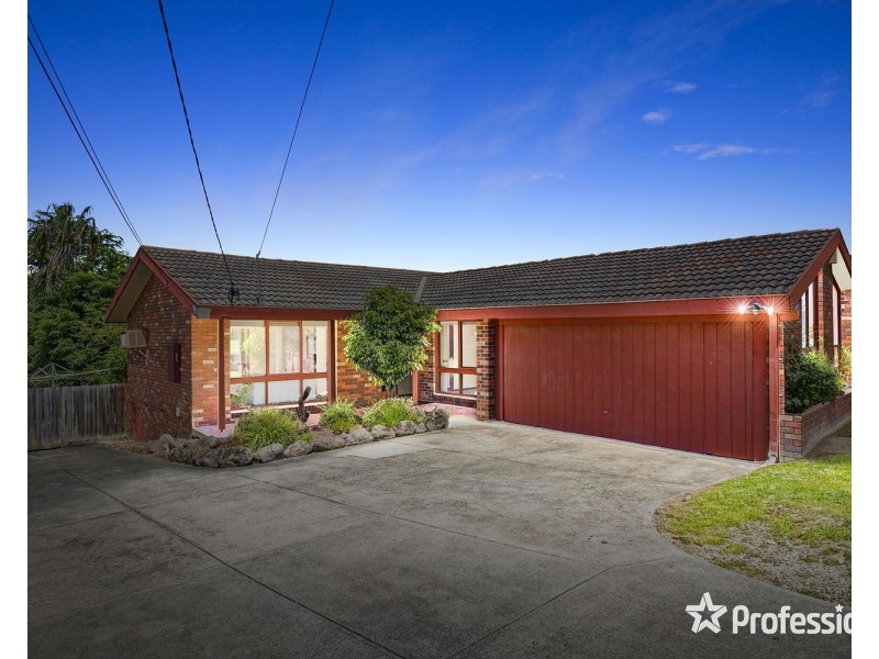 10 Baradine Road, Mooroolbark VIC 3138