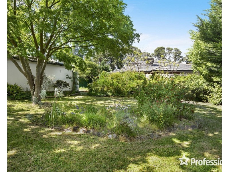66 Birmingham Road, Mount Evelyn VIC 3796