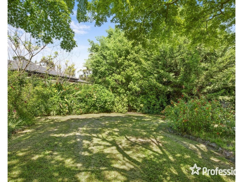 66 Birmingham Road, Mount Evelyn VIC 3796