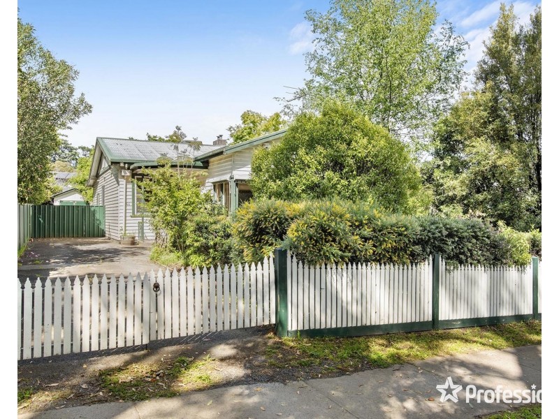 66 Birmingham Road, Mount Evelyn VIC 3796