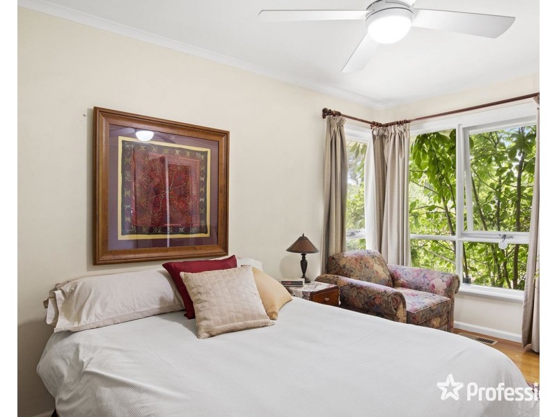 24 Durham Road, Kilsyth VIC 3137