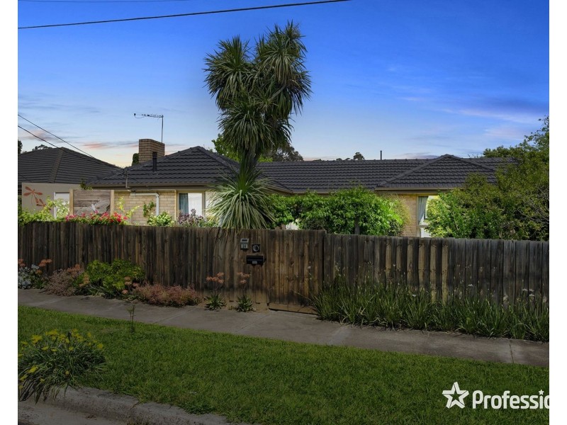 24 Durham Road, Kilsyth VIC 3137